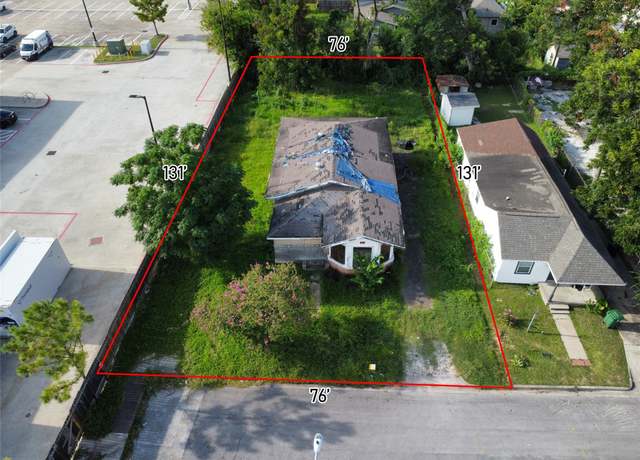 Property at 201 E 30th St, Houston, TX 77018, 2 beds, 1 bath