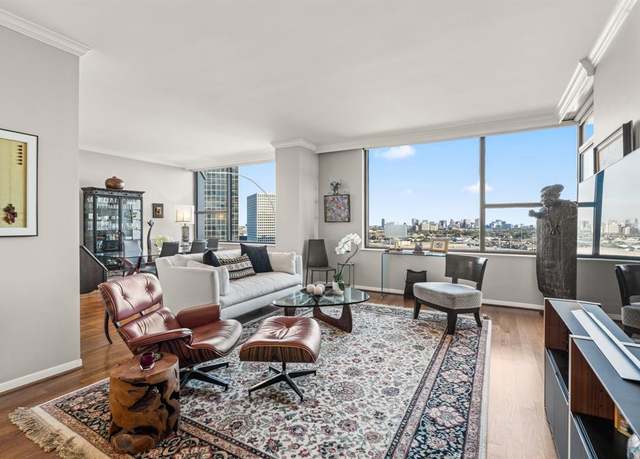 Property at 14 Greenway Plz Unit 16-O, Houston, TX 77046, 2 beds, 2 baths