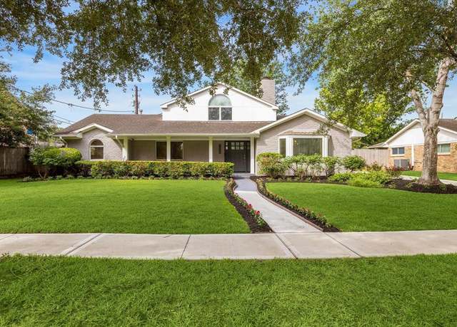 Property at 10306 Balmforth Ln, Houston, TX 77096, 4 beds, 4 baths