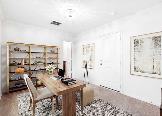 Property at 1172 W 17th St, Houston, TX 77008, 3 beds, 3.5 baths