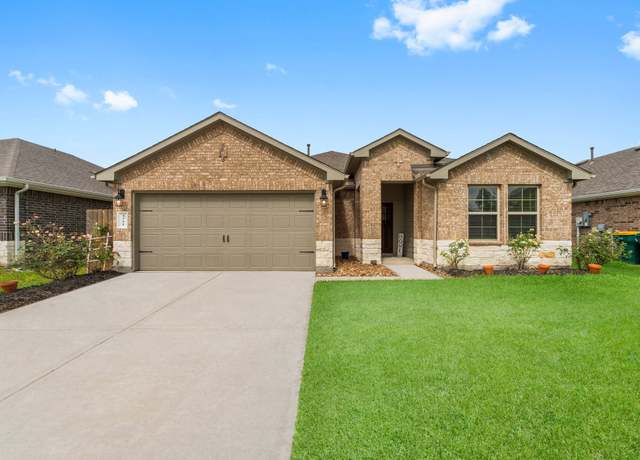 Property at 3311 Iron Pine Ln, Conroe, TX 77301, 3 beds, 2 baths