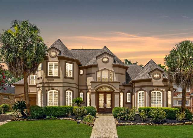 Property at 718 Marywood Chase, Houston, TX 77079, 4 beds, 4 baths