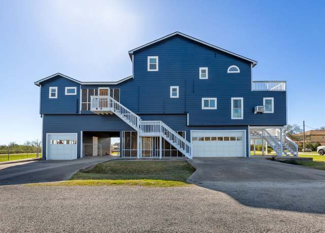 Property at 324 County Road 257, Matagorda, TX 77457, 5 beds, 3 baths