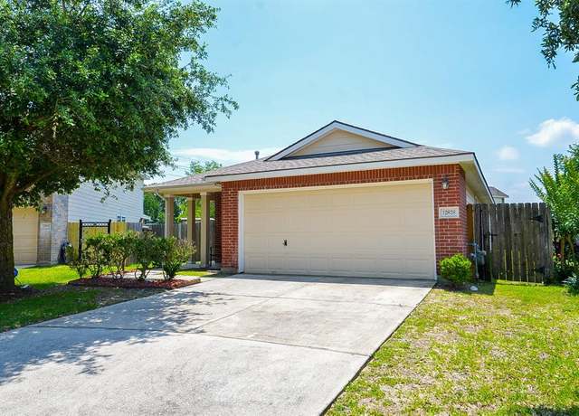 Property at 12838 Windy Summer Ln, Houston, TX 77044, 3 beds, 2 baths