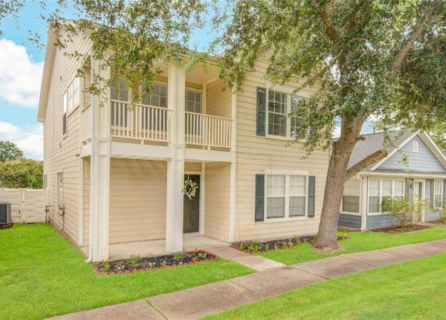 Property at 10023 Farrell Dr, Houston, TX 77070, 4 beds, 2.5 baths