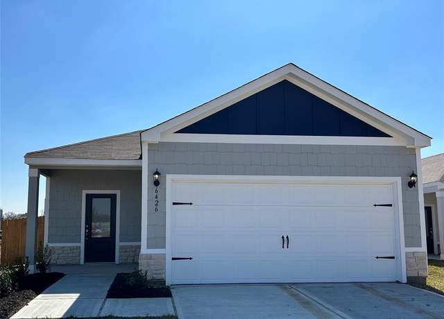 Property at 6426 Summer Pass Dr, Houston, TX 77048, 3 beds, 2 baths