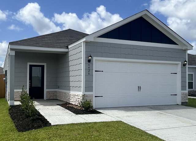 Property at 6426 Summer Pass Dr, Houston, TX 77048, 3 beds, 2 baths