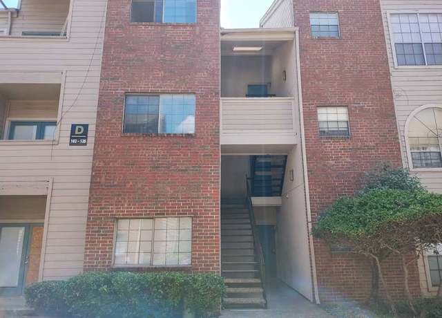 Property at 9747 Whitehurst Dr #123, Dallas, TX 75243, 1 bed, 1 bath