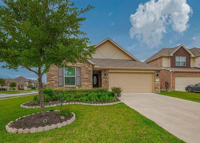 Property at 19903 Elmridge Ct, Missouri City, TX 77459, 3 beds, 2 baths
