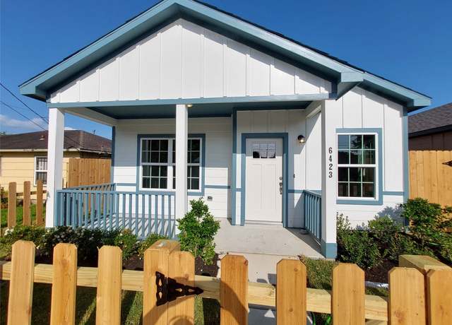 Property at 6423 Paris St, Houston, TX 77021, 2 beds, 1.5 baths