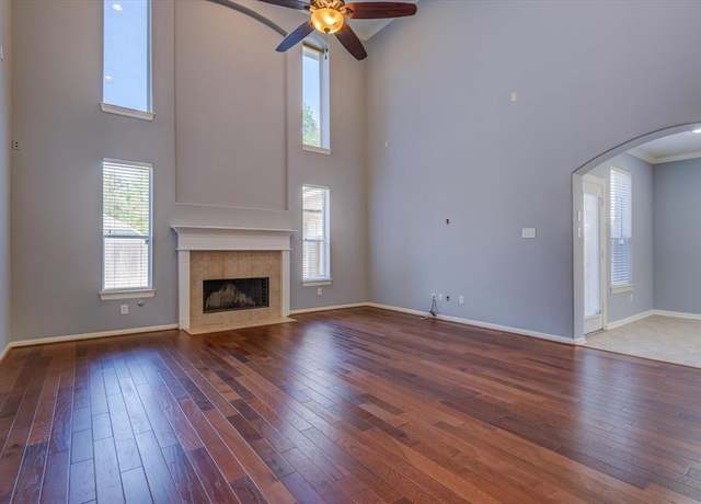 Property at 17519 Bighorn River Ln, Humble, TX 77346, 4 beds, 3.5 baths