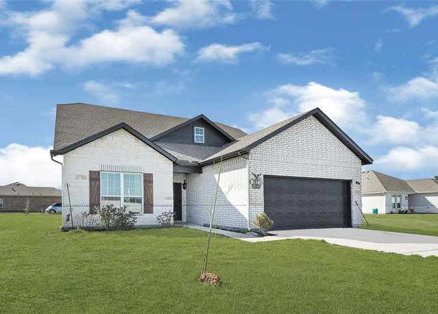 Property at 14 Road 5111, Cleveland, TX 77327, 4 beds, 3 baths
