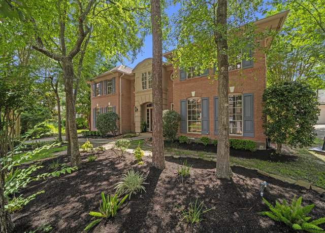 Property at 15 Bank Birch Pl, The Woodlands, TX 77381, 5 beds, 3.5 baths