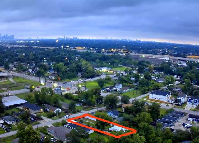 Property at 4217 E Toliver St, Houston, TX 77016
