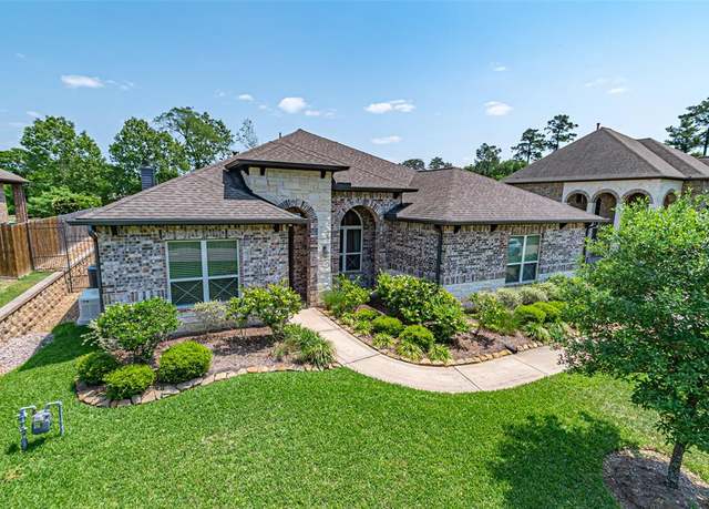 Property at 12626 Ranger Ct, Magnolia, TX 77354, 4 beds, 3 baths