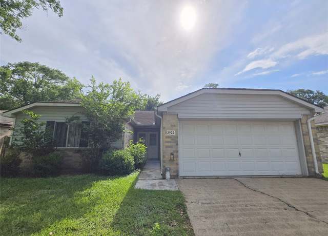 Property at 2922 Whetrock Ln, Sugar Land, TX 77479, 2 beds, 2 baths