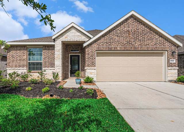 Property at 9906 Lockridge Manor Dr, Baytown, TX 77521, 3 beds, 2 baths