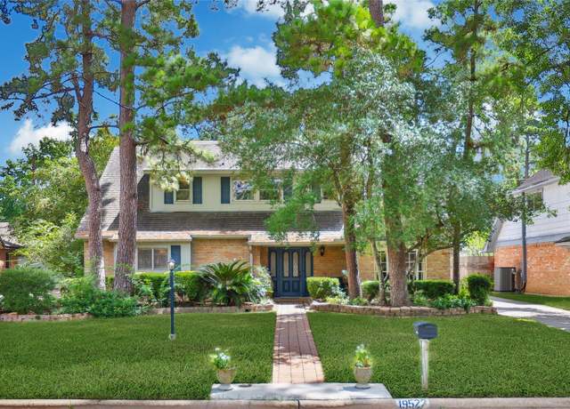 Property at 19522 Teller Blvd, Spring, TX 77388, 4 beds, 2.5 baths