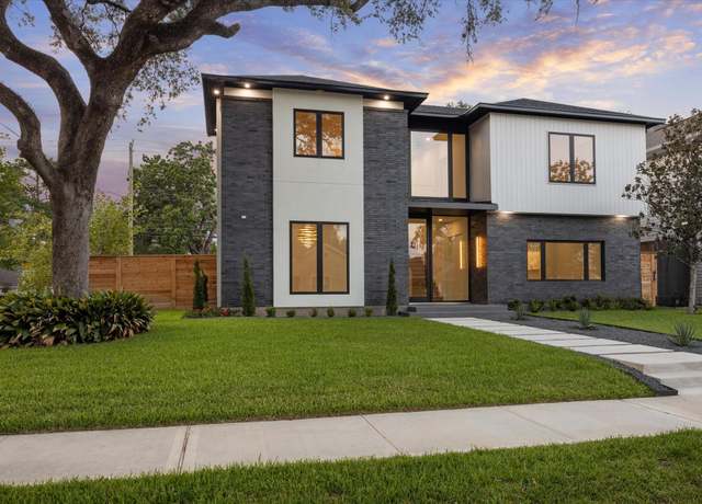 Property at 1550 Gardenia Dr, Houston, TX 77018, 4 beds, 5 baths