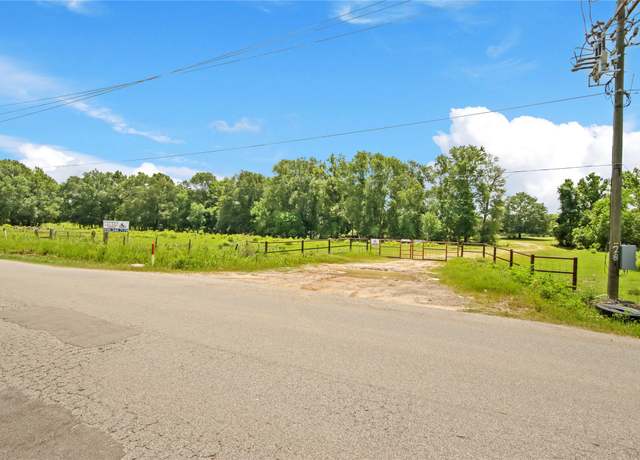 Property at 8539 Plum Grove Rd, Cleveland, TX 77327