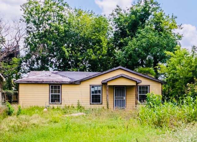 Property at 3724 Rebecca St, Houston, TX 77021