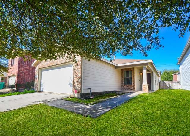 Property at 2918 Beacon Grove St, Spring, TX 77389, 3 beds, 2 baths