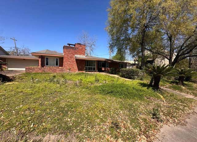 Property at 3510 N Braeswood Blvd, Houston, TX 77025, 3 beds, 2 baths