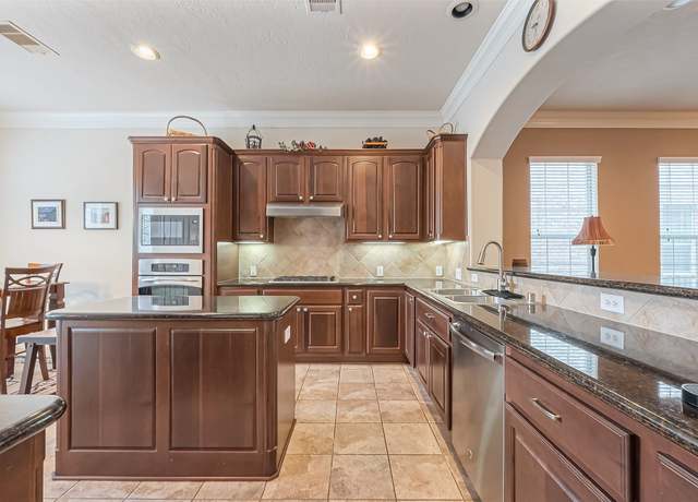 Property at 14515 Basalt Ln, Houston, TX 77077, 3 beds, 3.5 baths