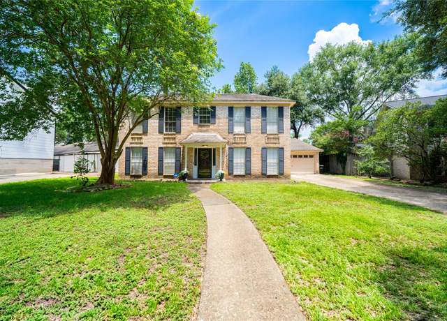Property at 706 Baltic Ln, Houston, TX 77090, 4 beds, 2.5 baths