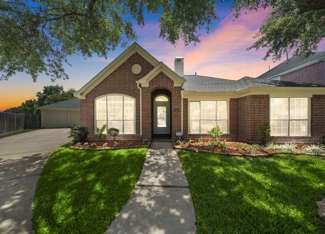 Property at 7207 Arbor Park Ct, Houston, TX 77095, 3 beds, 2 baths