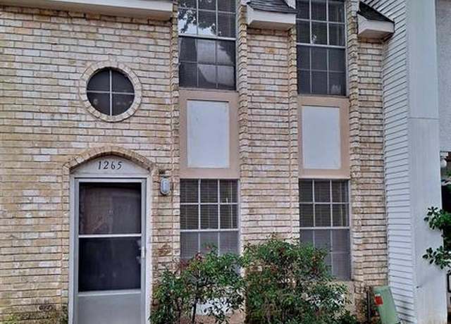 Property at 1265 Witte Rd #23, Houston, TX 77055, 2 beds, 1.5 baths