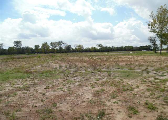 Property at 15519 Pinehurst Ln, Santa Fe, TX 77517