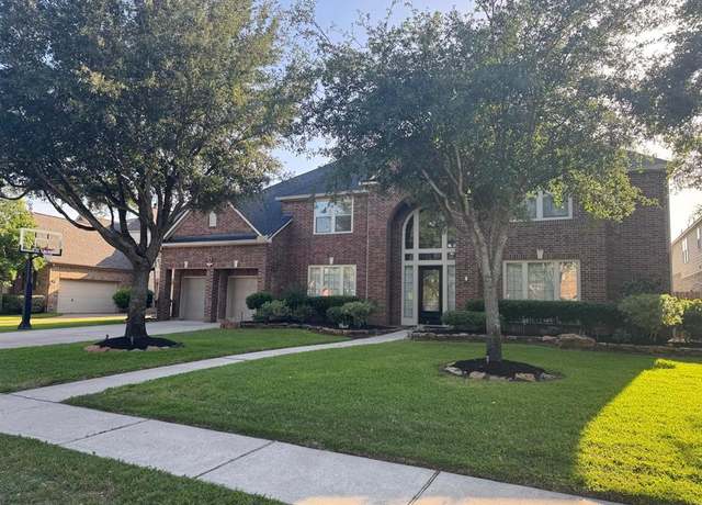 Property at 11307 Bentgrove Ln, Cypress, TX 77433, 5 beds, 4.5 baths