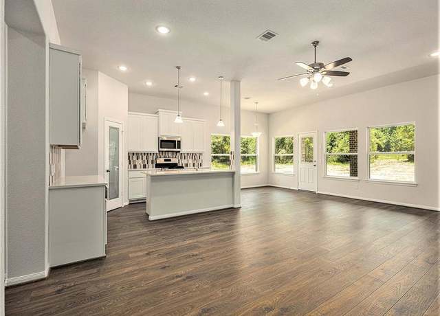 Property at 11634 Wilgers Way, Willis, TX 77378, 4 beds, 2 baths