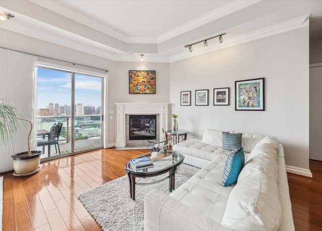 Property at 3388 Sage Rd #2302, Houston, TX 77056, 3 beds, 3 baths