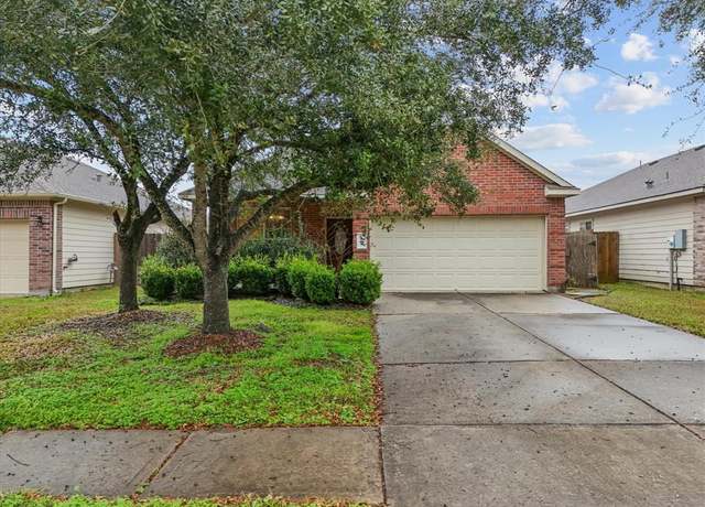 Property at 6711 River Ridge Ln, Dickinson, TX 77539, 3 beds, 2 baths