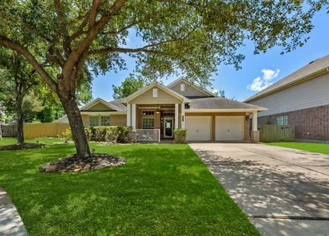 Property at 14005 Imperial Canyon Ln, Sugar Land, TX 77498, 4 beds, 2 baths