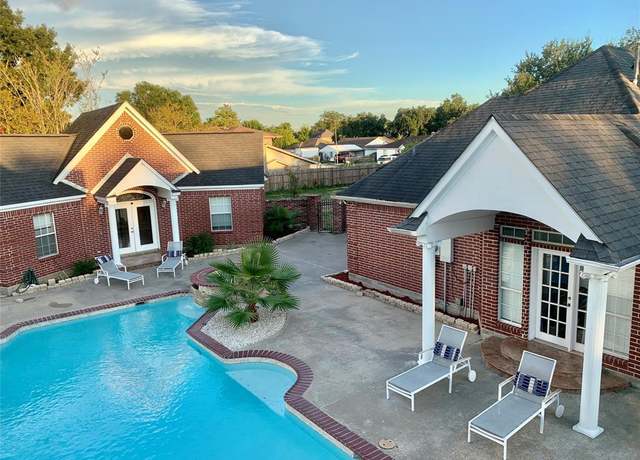 Property at 8303 Lanham Ln, Houston, TX 77075, 5 beds, 3.5 baths