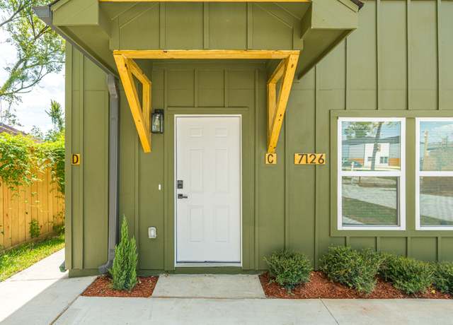 Property at 7126 Bywood C And D St, Houston, TX 77028, 3 beds, 3 baths