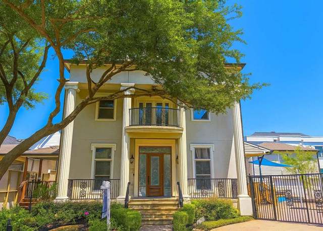 Property at 122 Vieux Carre Dr, Houston, TX 77009, 5 beds, 4 baths