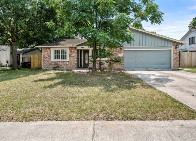 Property at 10711 Heather Hill Dr, Houston, TX 77086, 3 beds, 2 baths