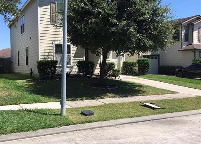 Property at 431 Silky Leaf Dr, Houston, TX 77073, 4 beds, 2.5 baths