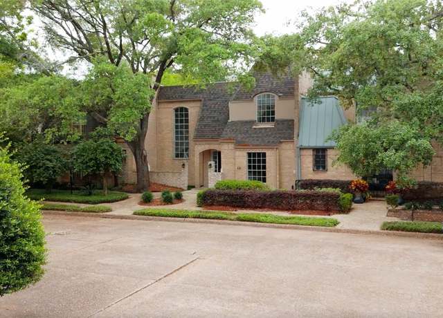 Property at 48 Bayou Pointe Dr, Houston, TX 77063, 3 beds, 2.5 baths