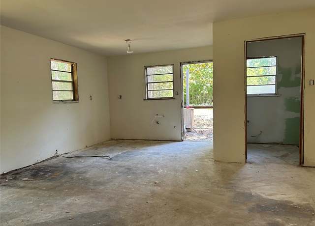 Property at 12398 Fm 1746, Woodville, TX 75979, 2 beds, 1 bath