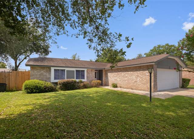 Property at 1911 Delphi Ln, Houston, TX 77067, 3 beds, 2 baths