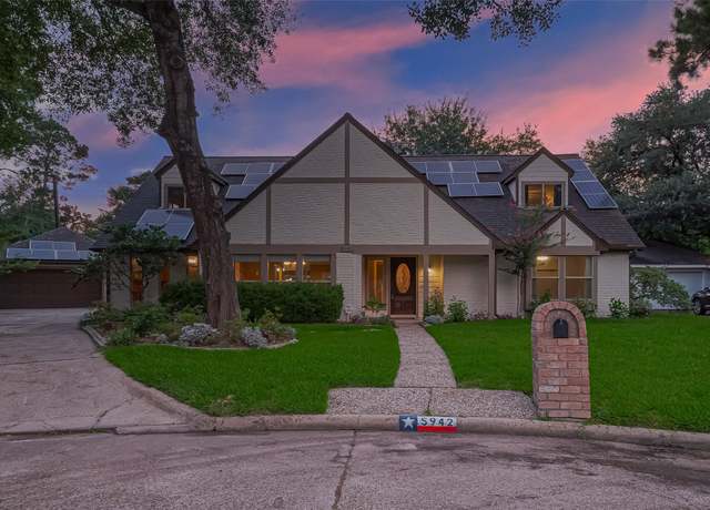Property at 5942 Pebble Springs Dr, Houston, TX 77066, 4 beds, 3.5 baths