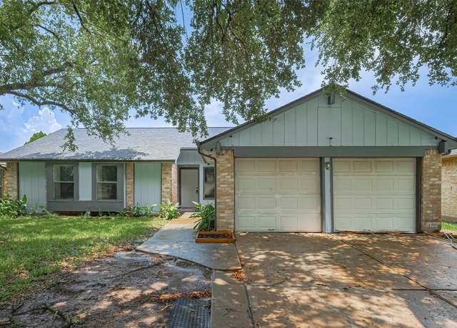 Property at 1634 Grand Park Dr, Missouri City, TX 77489, 4 beds, 2 baths