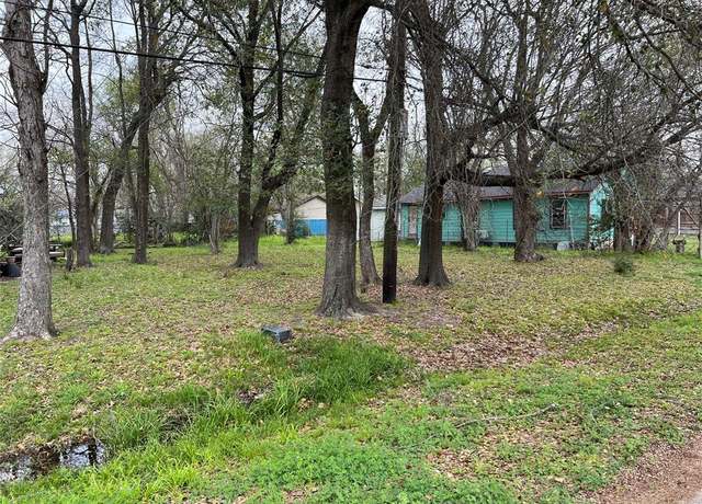 Property at 1038 Randolph St, Houston, TX 77088