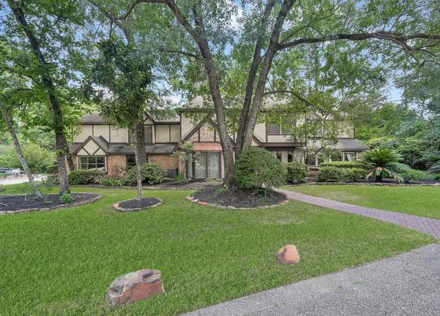 Property at 10610 Whisperwillow Pl, The Woodlands, TX 77380, 4 beds, 4 baths