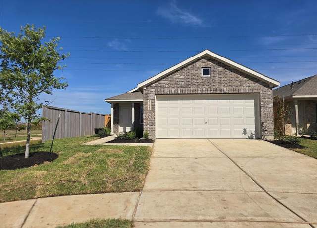 Property at 16846 Great Highlands Dr, Hockley, TX 77447, 3 beds, 2 baths